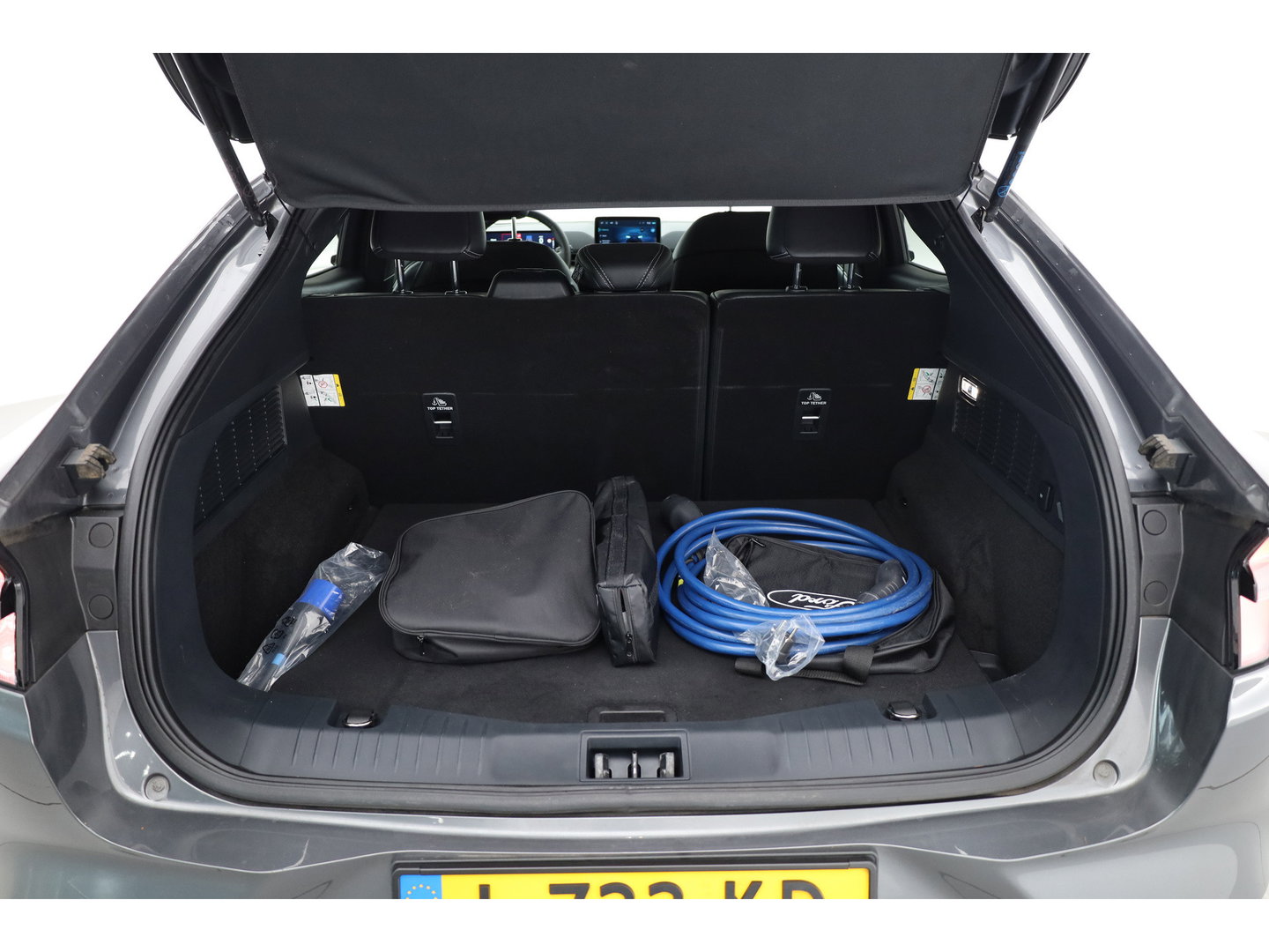Ford Mustang Mach-E RWD 75 kWh | Rijklaar! | Adapt. Cruise | Keyless | Leder | Stoel- stuurverw. | Camera | Dodehoek | Apple CarPlay