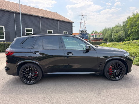BMW X5 X-Drive 45e M-50 Jaar Edition Panoramadak Luchtvering 22"Lm Org-Ned Dealer Auto