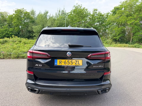 BMW X5 X-Drive 45e M-50 Jaar Edition Panoramadak Luchtvering 22"Lm Org-Ned Dealer Auto