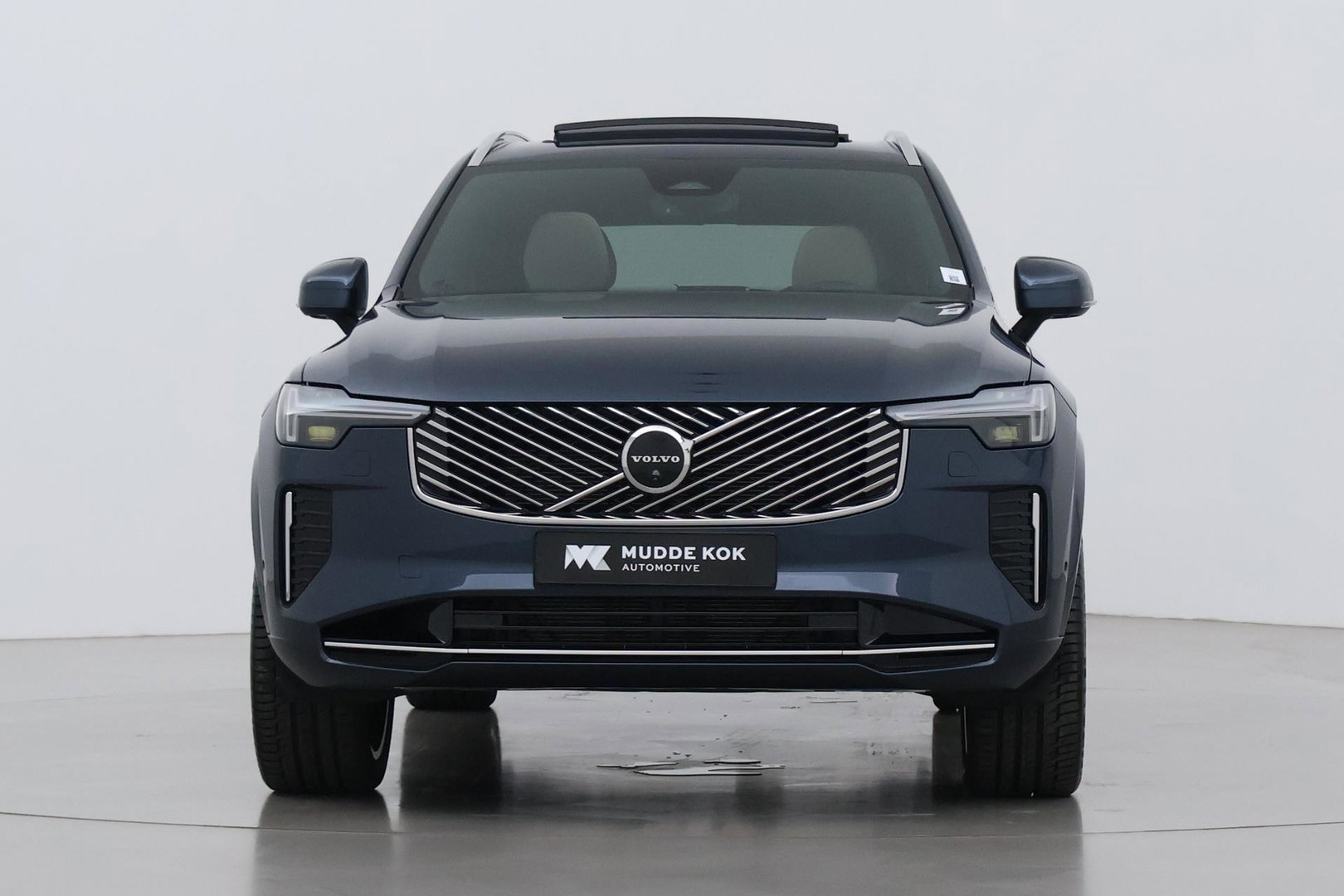Volvo XC90 T8 Ultra Bright | MY27 | Harman/Kardon | Trekhaak | Panoramadak | 360° Camera | Head-Up | ACC | 21 Inch