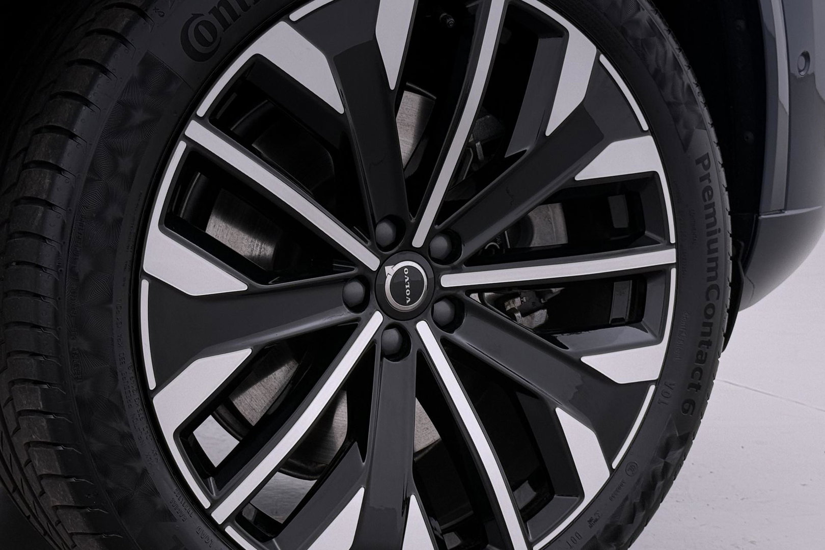 Volvo XC90 T8 Ultra Bright | MY27 | Harman/Kardon | Trekhaak | Panoramadak | 360° Camera | Head-Up | ACC | 21 Inch
