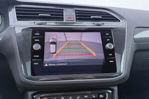Volkswagen Tiguan 1.5 TSI ACT JOIN | Panoramadak | ACC | Achteruitrijcamera | Stoelverwarming | Navigatie