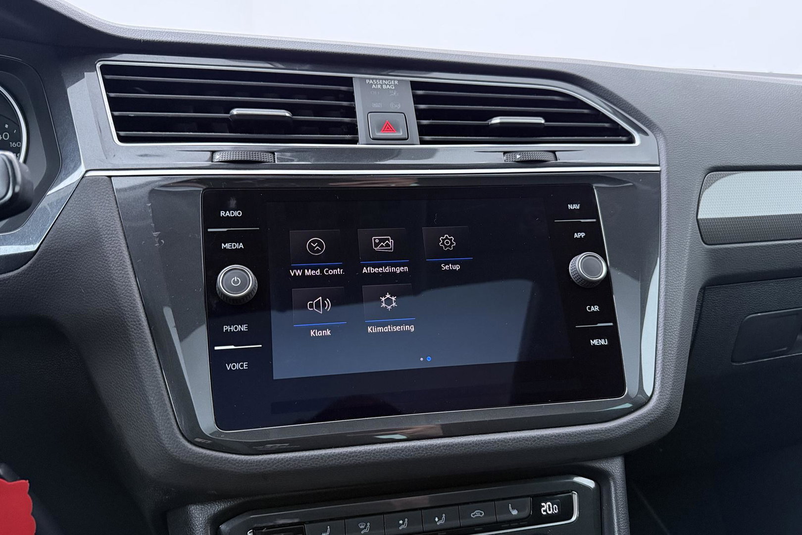 Volkswagen Tiguan 1.5 TSI ACT JOIN | Panoramadak | ACC | Achteruitrijcamera | Stoelverwarming | Navigatie
