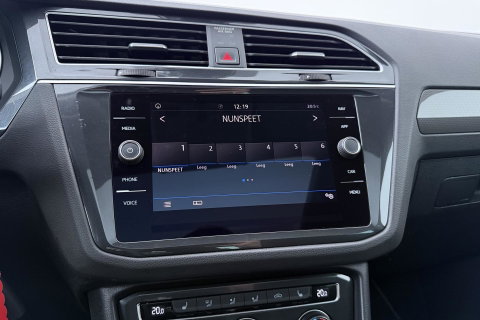 Volkswagen Tiguan 1.5 TSI ACT JOIN | Panoramadak | ACC | Achteruitrijcamera | Stoelverwarming | Navigatie