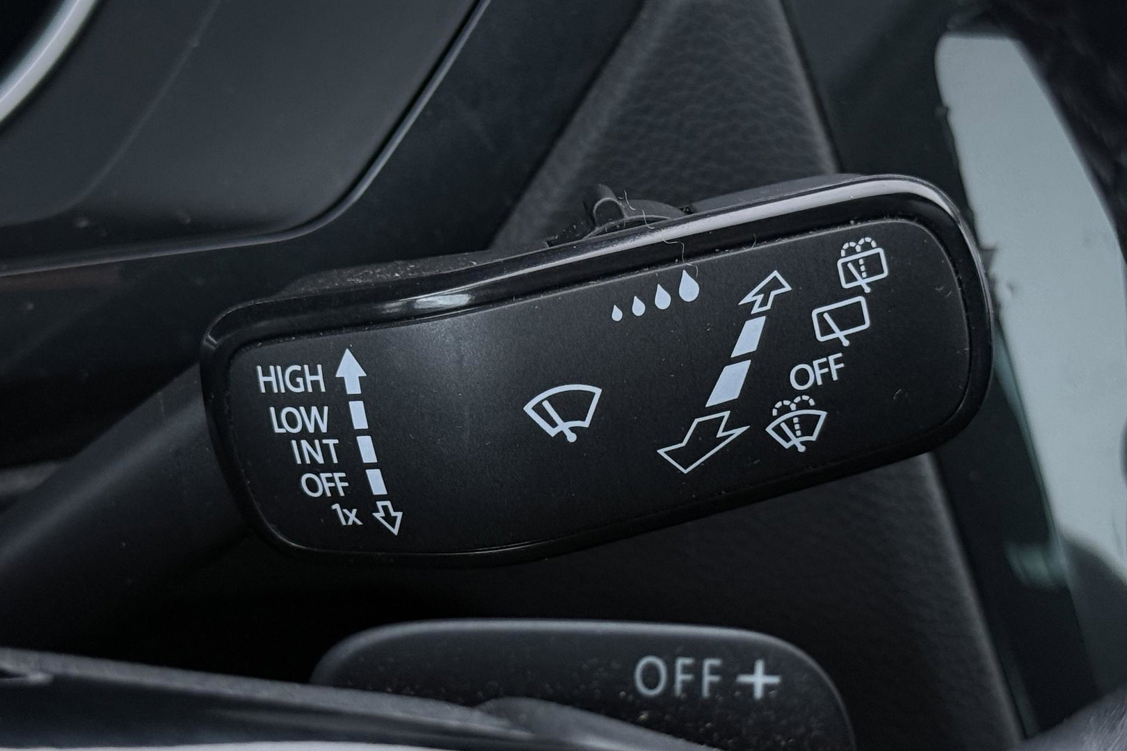 Volkswagen Tiguan 1.5 TSI ACT JOIN | Panoramadak | ACC | Achteruitrijcamera | Stoelverwarming | Navigatie