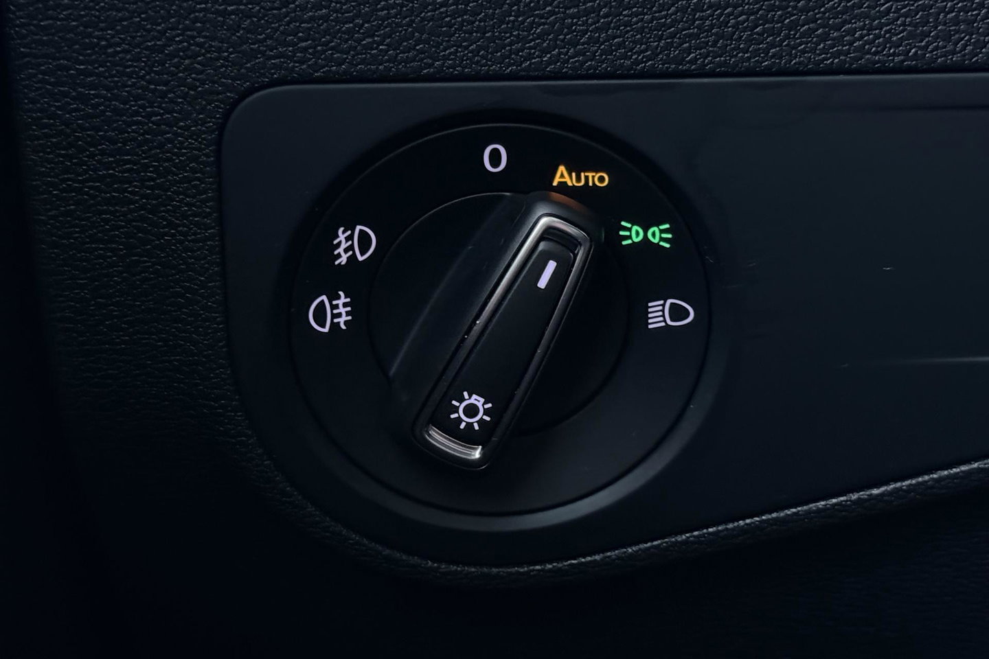 Volkswagen Tiguan 1.5 TSI ACT JOIN | Panoramadak | ACC | Achteruitrijcamera | Stoelverwarming | Navigatie