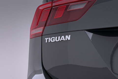 Volkswagen Tiguan 1.5 TSI ACT JOIN | Panoramadak | ACC | Achteruitrijcamera | Stoelverwarming | Navigatie