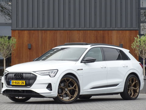 Audi e-tron e-tron 55 Quattro 408PK / pano / 22'' RS / B&O sound / 360°