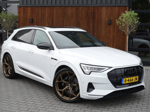 Audi e-tron e-tron 55 Quattro 408PK / pano / 22'' RS / B&O sound / 360°