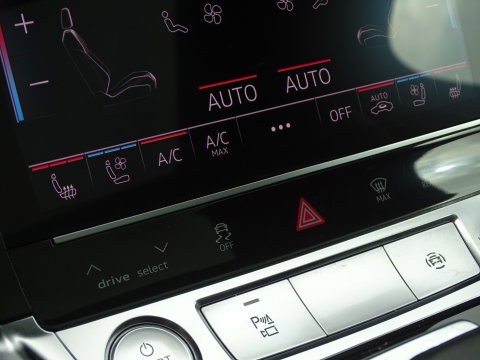 Audi e-tron e-tron 55 Quattro 408PK / pano / 22'' RS / B&O sound / 360°