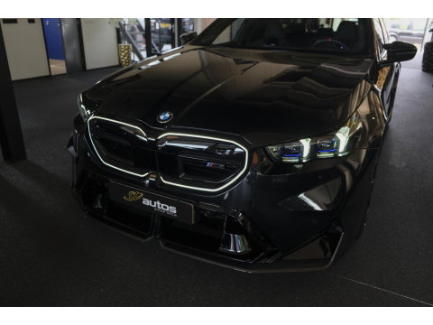 BMW M5 Touring V8 727pk Hybrid Panoramadak Keramisch Full carbon pack *BTW* NLauto VOL VOL VOL!!!