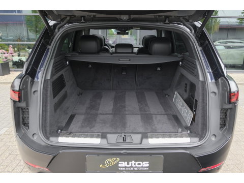 Land Rover Range Rover Sport D350 350pk Autobiography Panoramadak Massage Stoelkoeling Meridian 3d Trekhaak 23" LMV