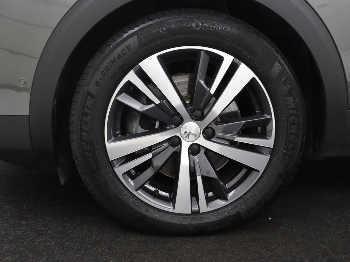 Peugeot 3008 1.6 HYbrid 225 Allure Pack Business
