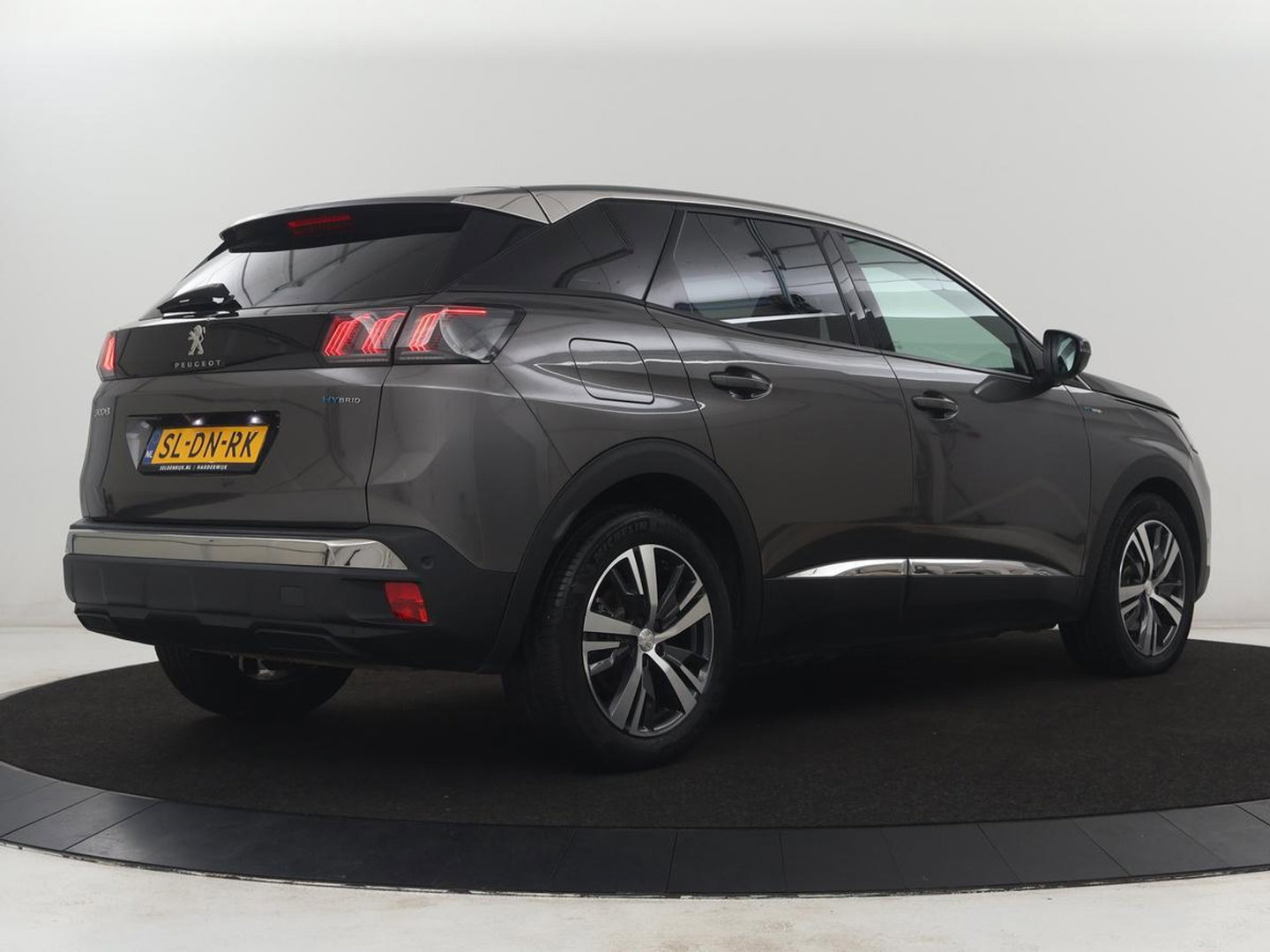 Peugeot 3008 1.6 HYbrid 225 Allure Pack Business