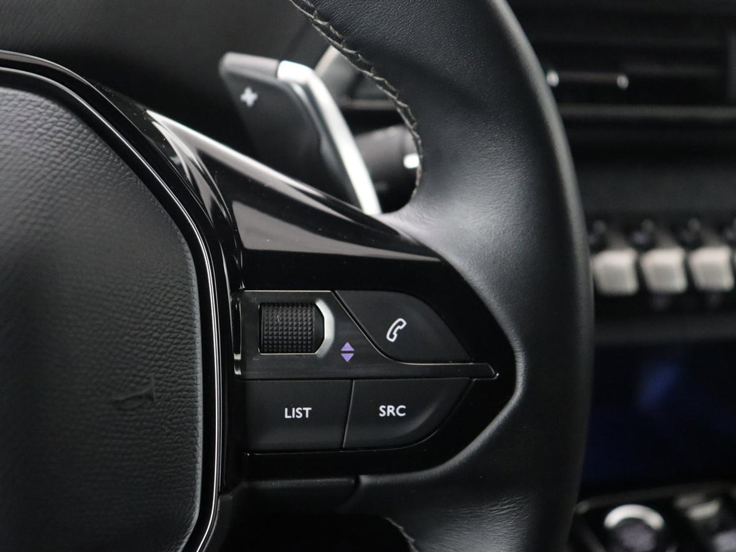 Peugeot 3008 1.6 HYbrid 225 Allure Pack Business