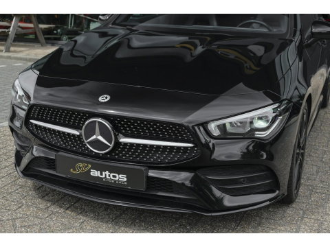 Mercedes-Benz CLA-Klasse CLA250 AMG 224pk Panoramadak Night pakket Widescreen Sfeerverlichting 19" LMV