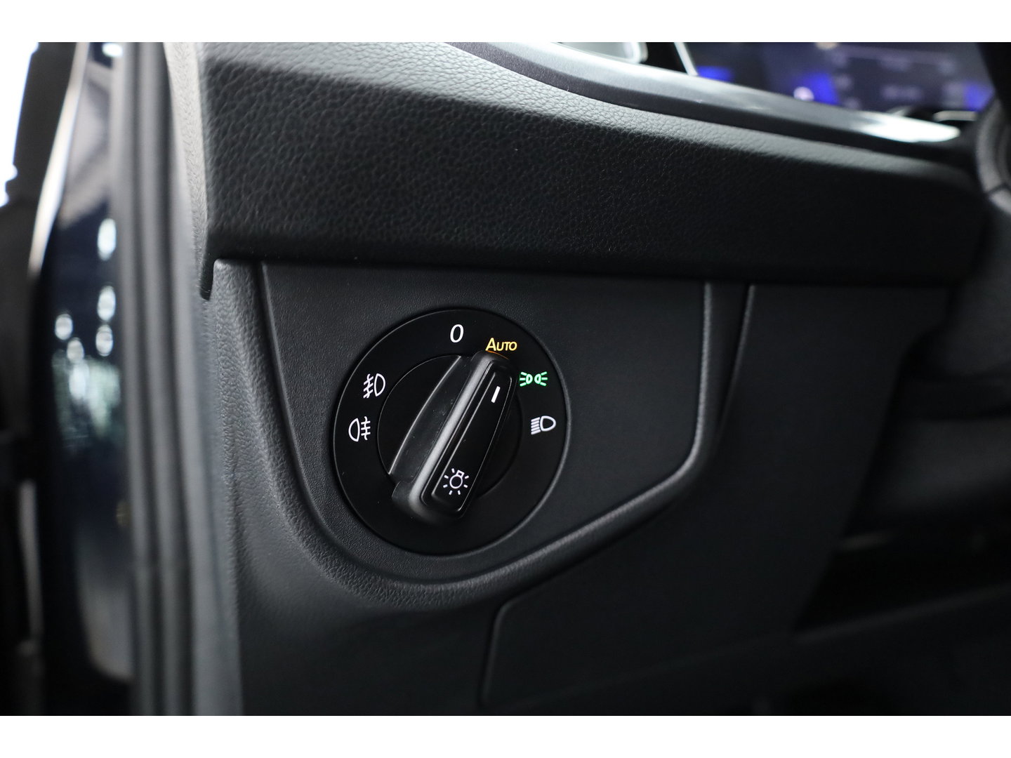 Volkswagen Taigo 1.0 TSI Life Business | Rijklaar! | Dig. Cockpit | IQ Light | Adapt. Cruise | Camera | Stoelverw. | Dodehoek | Apple CarPlay
