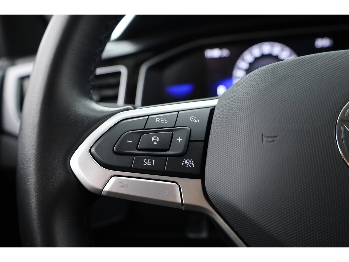 Volkswagen Taigo 1.0 TSI Life Business | Rijklaar! | Dig. Cockpit | IQ Light | Adapt. Cruise | Camera | Stoelverw. | Dodehoek | Apple CarPlay