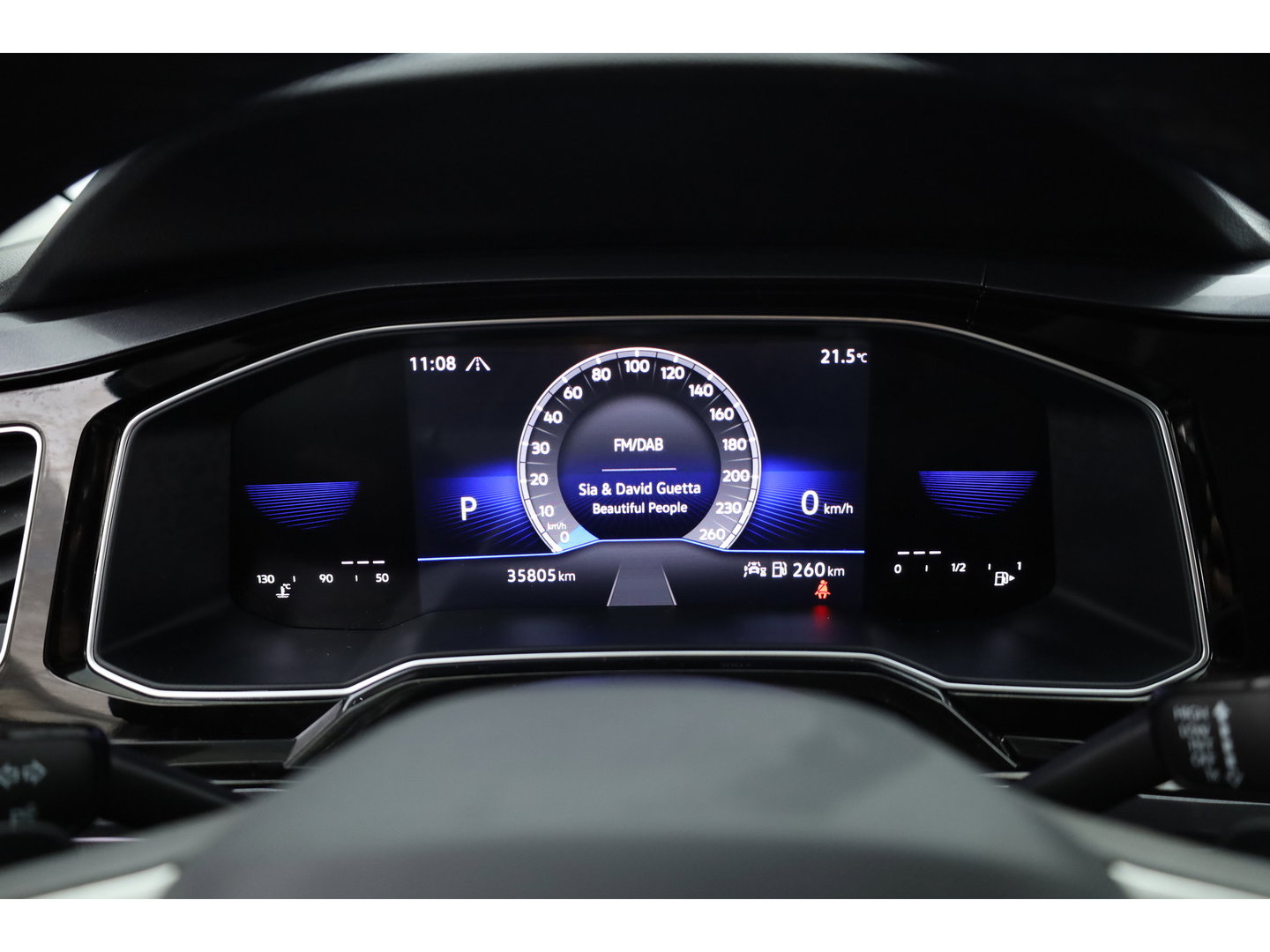 Volkswagen Taigo 1.0 TSI Life Business | Rijklaar! | Dig. Cockpit | IQ Light | Adapt. Cruise | Camera | Stoelverw. | Dodehoek | Apple CarPlay