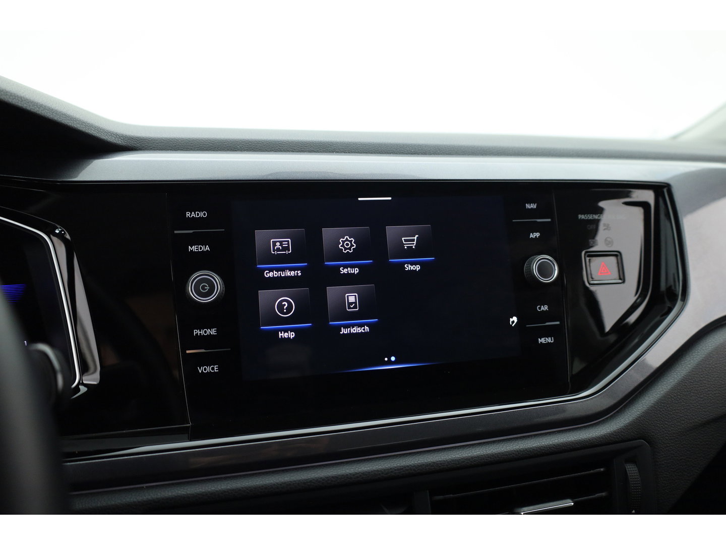 Volkswagen Taigo 1.0 TSI Life Business | Rijklaar! | Dig. Cockpit | IQ Light | Adapt. Cruise | Camera | Stoelverw. | Dodehoek | Apple CarPlay