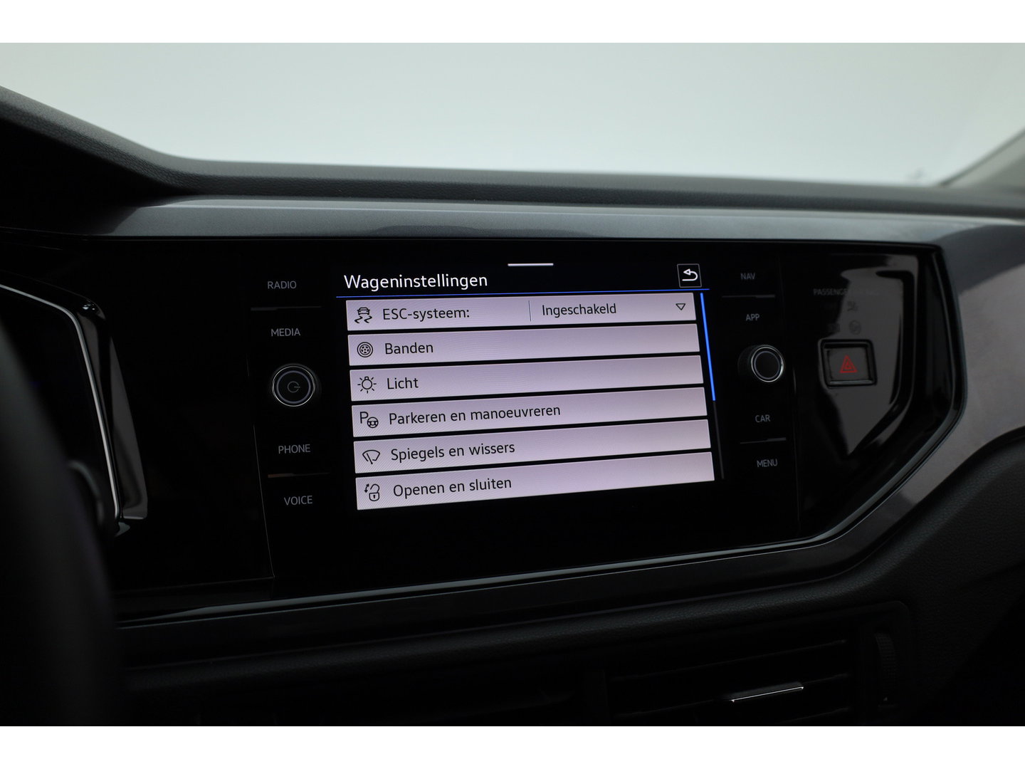 Volkswagen Taigo 1.0 TSI Life Business | Rijklaar! | Dig. Cockpit | IQ Light | Adapt. Cruise | Camera | Stoelverw. | Dodehoek | Apple CarPlay
