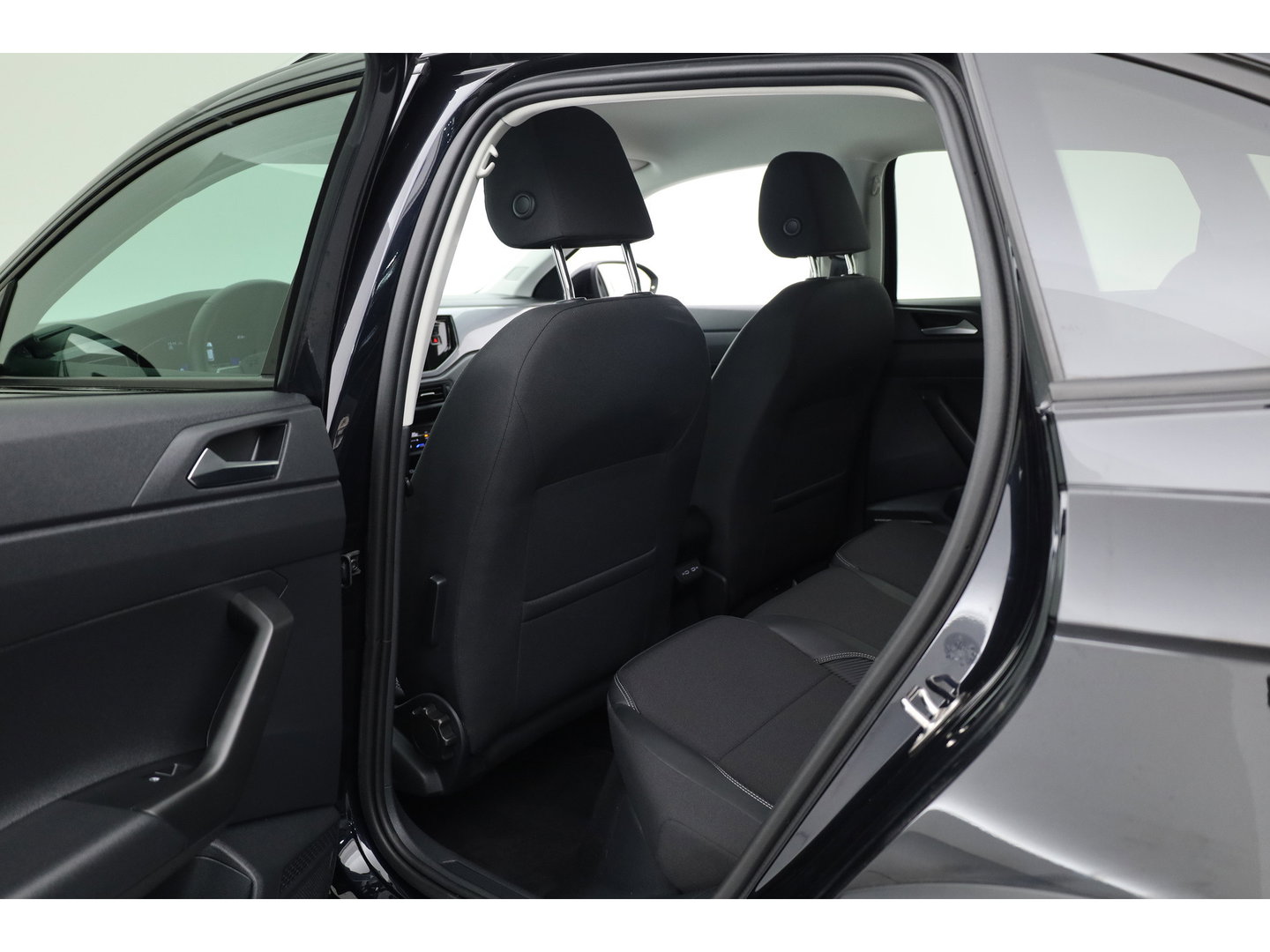 Volkswagen Taigo 1.0 TSI Life Business | Rijklaar! | Dig. Cockpit | IQ Light | Adapt. Cruise | Camera | Stoelverw. | Dodehoek | Apple CarPlay