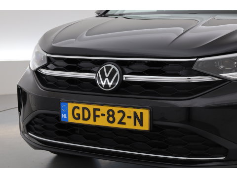 Volkswagen Taigo 1.0 TSI Life Business | Rijklaar! | Dig. Cockpit | IQ Light | Adapt. Cruise | Camera | Stoelverw. | Dodehoek | Apple CarPlay