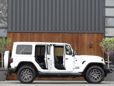 Jeep Wrangler Unlimited Hybrid 380PK 4xe / 80th Anniversary edit. / 360°