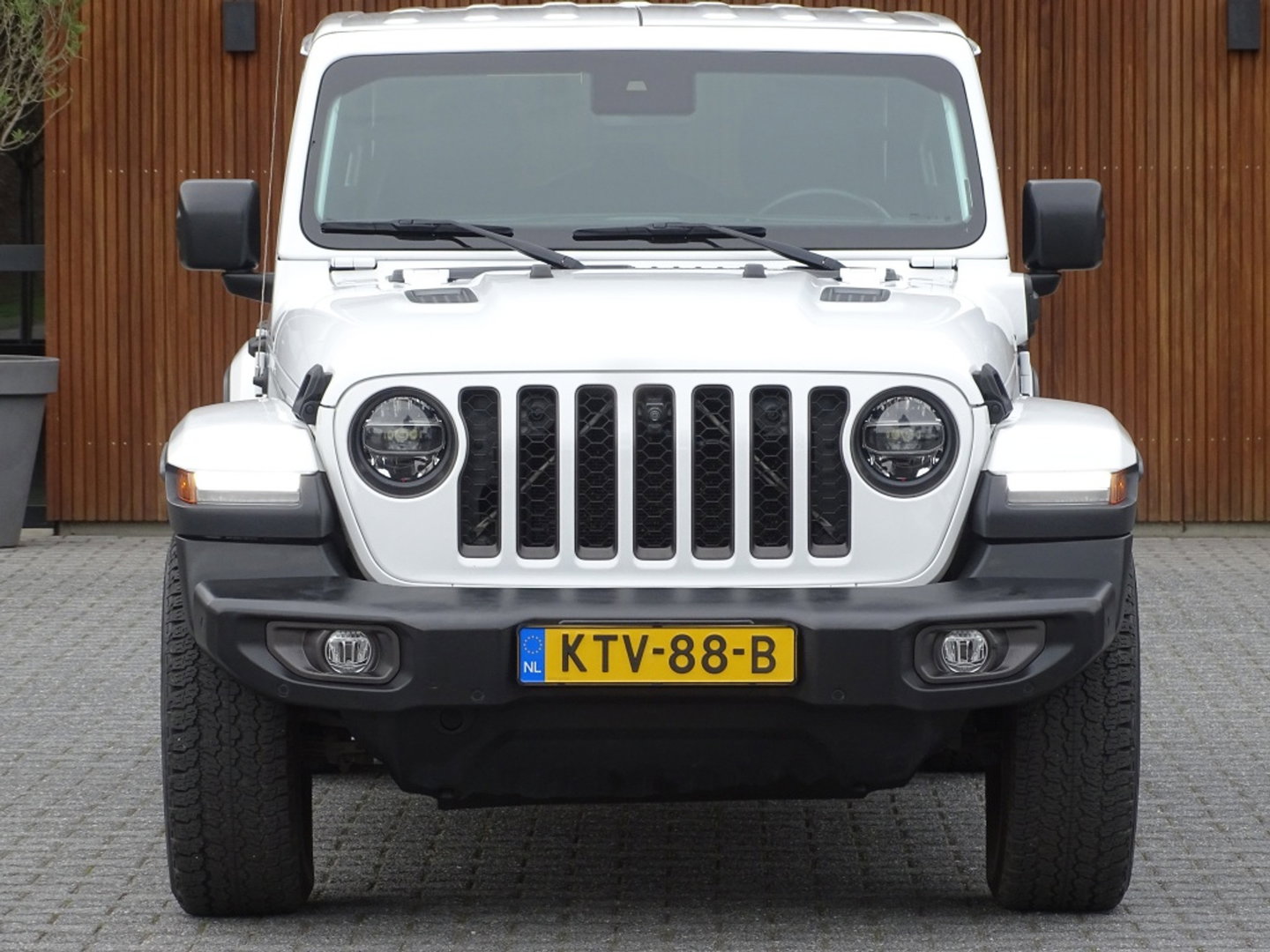 Jeep Wrangler Unlimited Hybrid 380PK 4xe / 80th Anniversary edit. / 360°