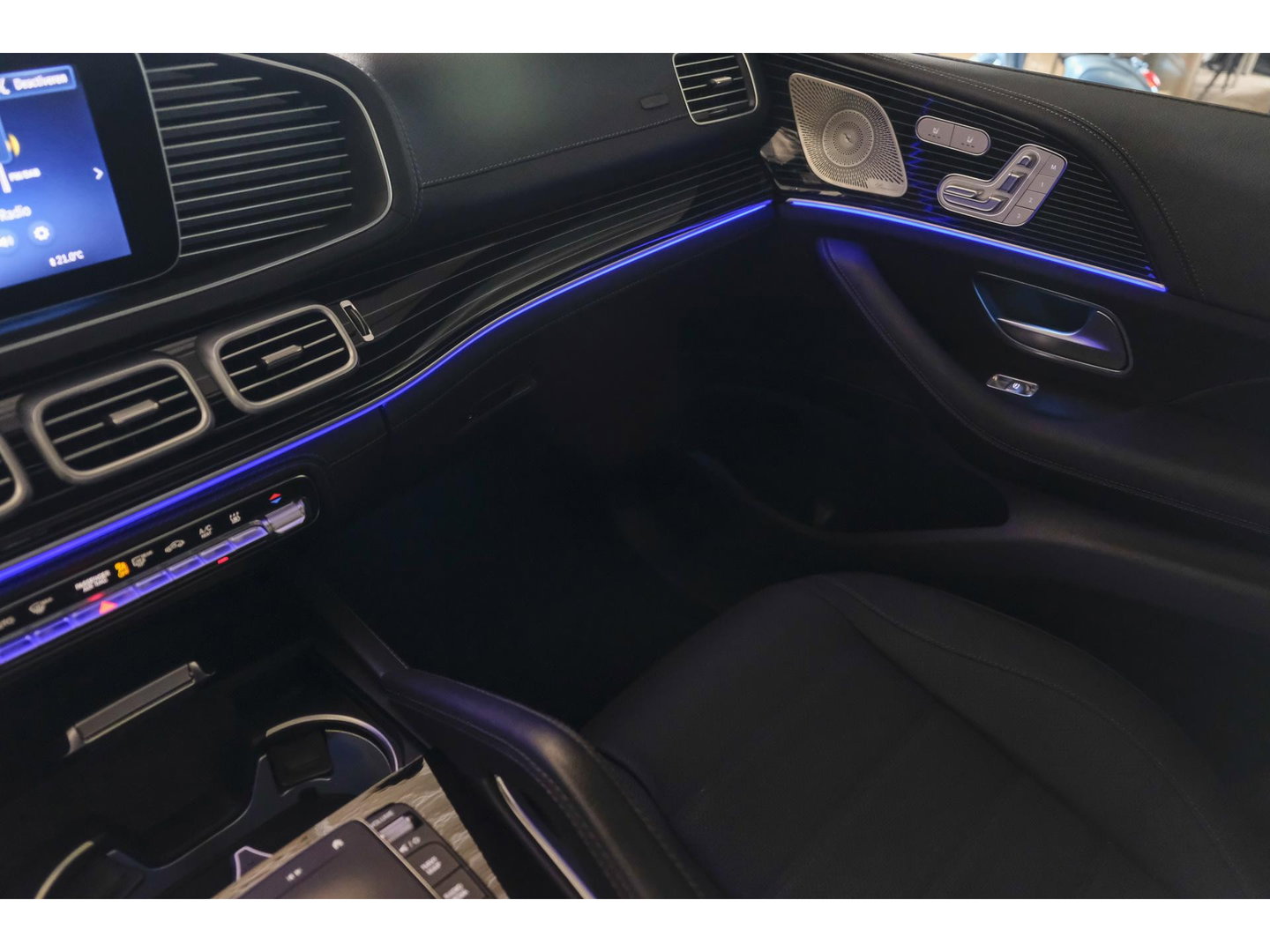 Mercedes-Benz GLE Coupé GLE450d AMG 390pk Brabus Rocket 900 Panoramadak *BTW* Trekhaak Night pakket Widescreen Luchtvering 1e eigenaar! 24" LMV