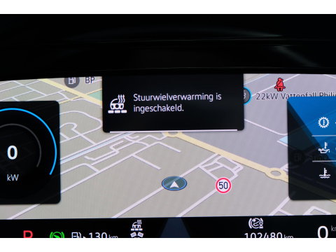 Volkswagen Golf R 2.0 TSI 320pk 8R 4Motion Performance Akrapovic Panoramadak Black edition IQ light DCC Camera