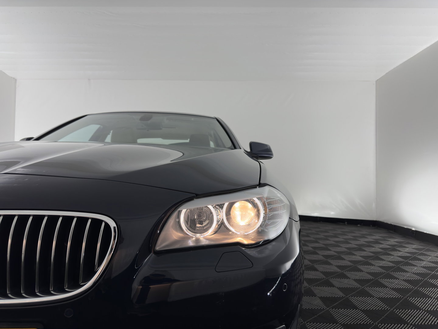 BMW 5 Serie 528i Executive Aut.* HEATED-COMFORTSEATS | NAVI-FULLMAP  | ECC | PDC | CRUISE | 18''ALU*