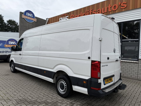 Volkswagen Crafter 35 2.0 TDI 140pk L4H3 ( voorheen L3H2 ) Comfortline / vaste prijs rijklaar € 19.950 ex btw / lease vanaf € 336 / euro 6 / bpm vrij / airco / 270 graden achterdeuren / achteruit rijcamera