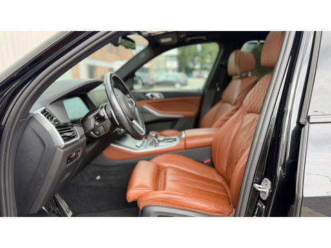 BMW X5 X-Drive 45e M-Sport -50 Jaar Edition Panoramadak Luchtvering 22"Lm Org-Ned Dealer Auto