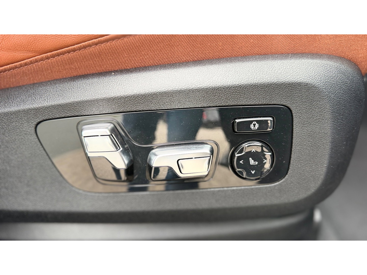 BMW X5 X-Drive 45e M-Sport -50 Jaar Edition Panoramadak Luchtvering 22"Lm Org-Ned Dealer Auto