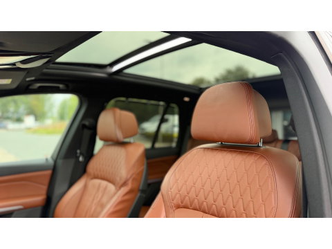 BMW X5 X-Drive 45e M-Sport -50 Jaar Edition Panoramadak Luchtvering 22"Lm Org-Ned Dealer Auto