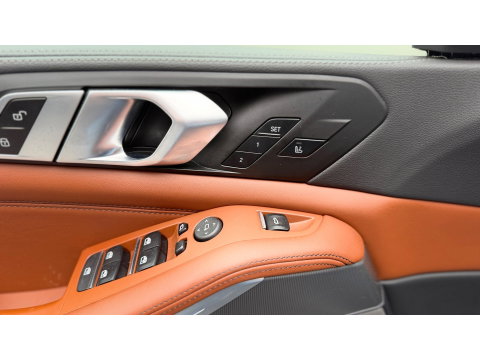 BMW X5 X-Drive 45e M-Sport -50 Jaar Edition Panoramadak Luchtvering 22"Lm Org-Ned Dealer Auto