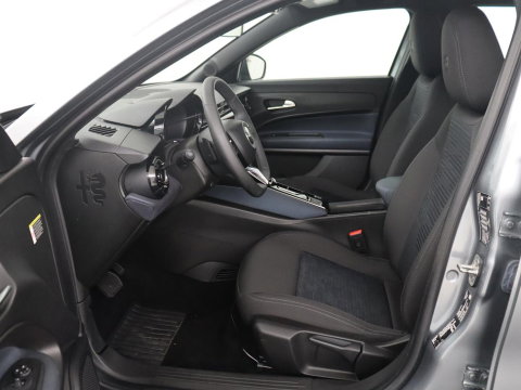 Alfa Romeo Junior 1.2 Turbo Hybrid Ibrida