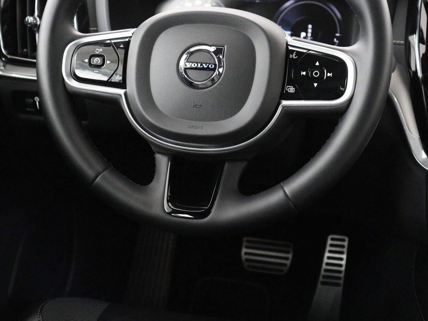 Volvo S60 2.0 Recharge T6 AWD Core | SOH 97,5% | Panoramadak | Stoel & Stuurverwarming | Pilot assist | Adaptive cruise | Navigatie | Bluetooth | Carplay | Climate control | Harman Kardon | DAB+