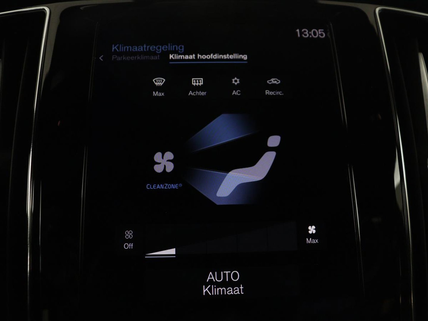 Volvo S60 2.0 Recharge T6 AWD Core | SOH 97,5% | Panoramadak | Stoel & Stuurverwarming | Pilot assist | Adaptive cruise | Navigatie | Bluetooth | Carplay | Climate control | Harman Kardon | DAB+