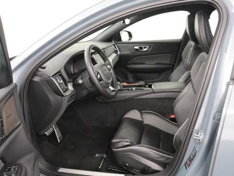 Volvo S60 2.0 Recharge T6 AWD Core | SOH 97,5% | Panoramadak | Stoel & Stuurverwarming | Pilot assist | Adaptive cruise | Navigatie | Bluetooth | Carplay | Climate control | Harman Kardon | DAB+