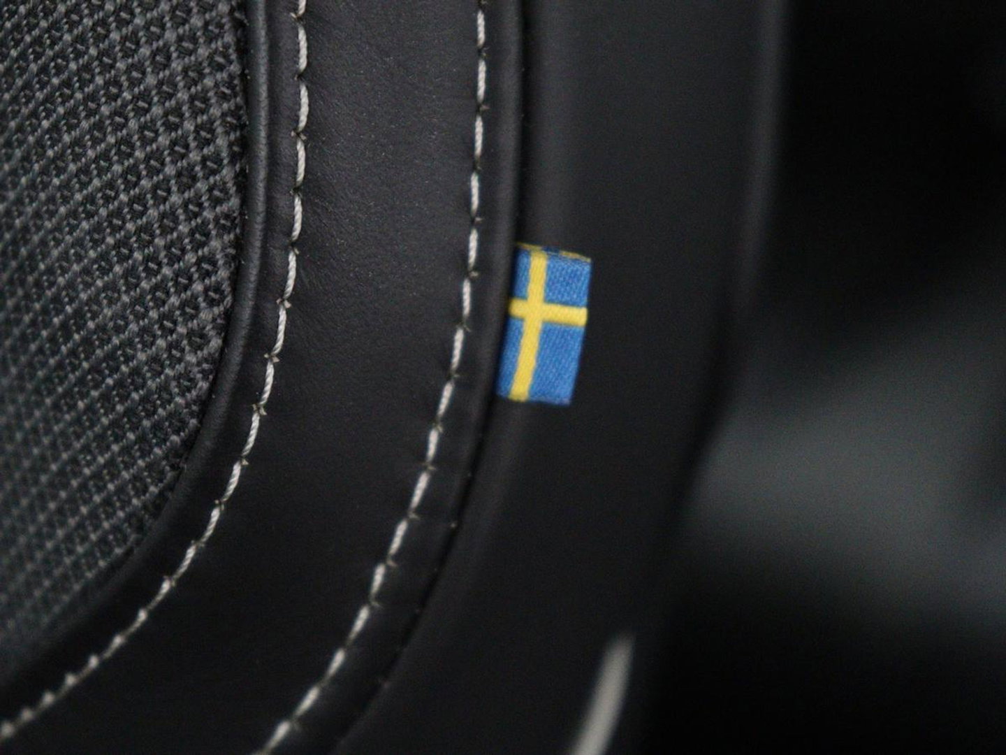 Volvo S60 2.0 Recharge T6 AWD Core | SOH 97,5% | Panoramadak | Stoel & Stuurverwarming | Pilot assist | Adaptive cruise | Navigatie | Bluetooth | Carplay | Climate control | Harman Kardon | DAB+