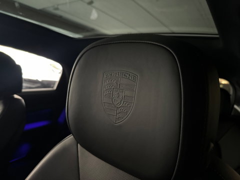 Porsche Cayenne Coupé 3.0 E-Hybrid Pano|Massage|Softclose|Trekhaak|360