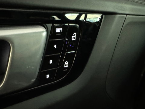 Porsche Cayenne Coupé 3.0 E-Hybrid Pano|Massage|Softclose|Trekhaak|360