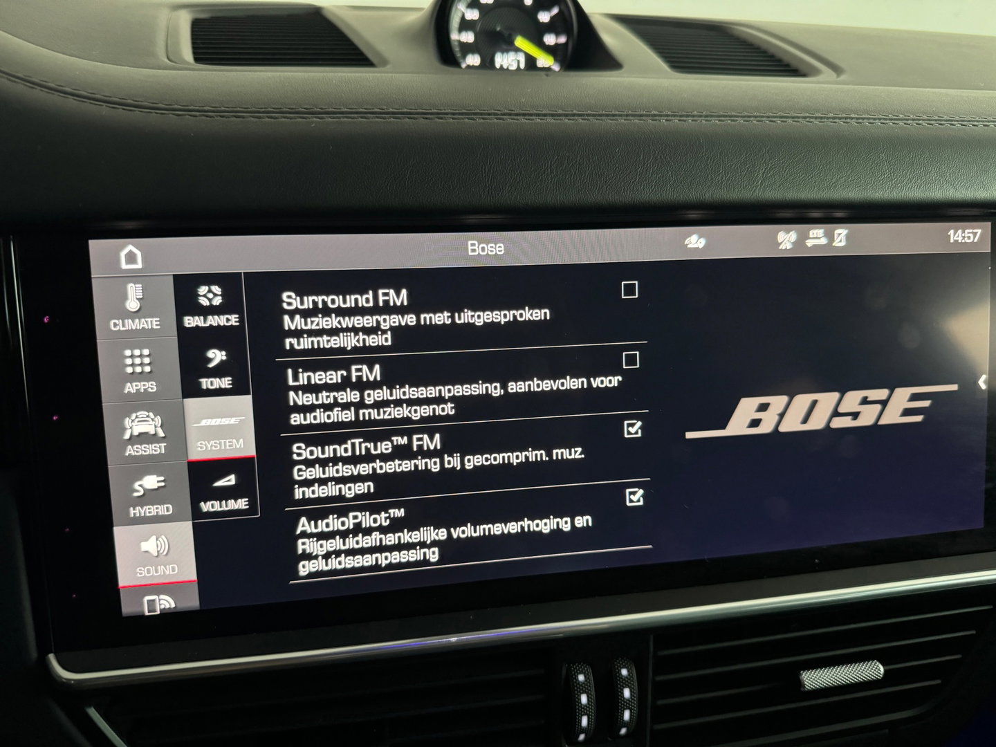 Porsche Cayenne Coupé 3.0 E-Hybrid Pano|Massage|Softclose|Trekhaak|360