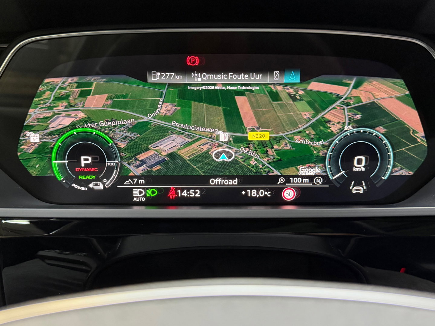 Audi Q8 e-tron SQ8 50 quattro S Edition 95 kWh,21"LM, Pano, Adaptive Cruise, 360, Trekhaak, Luchtvering, Leder