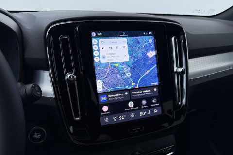 Volvo XC40 2.0 B3 Plus Black Edition | Harman/Kardon | 360° Camera | Pilot Assist | BLIS | Stoel+Stuurverwarming | Pixel-LED | Memory | ACC | 20 Inch