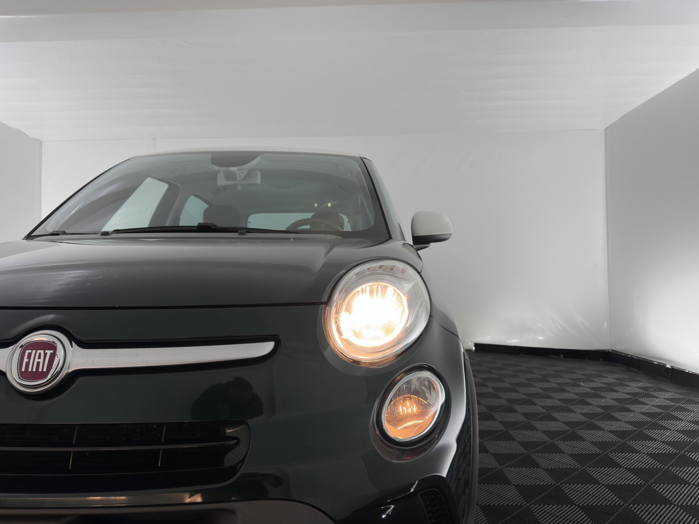 Fiat 500L Living 1.6 M-Jet Lounge *NAVI-FULLMAP | ALCANTARA-FABRIC | COMFORTSEATS | ECC | PDC | CRUISE | TOWBAR | 17''ALU*