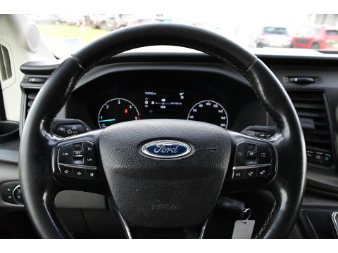Ford Transit 350 2.0 TDCI L3H2 Raptor Edition Camera, Cruise, Carplay, 170pk, Trekhaak, Multimedia, Sensoren, Uniek!