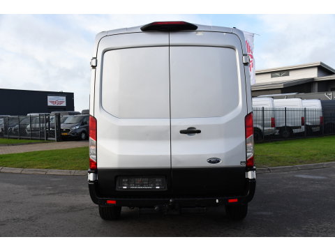 Ford Transit 350 2.0 TDCI L3H2 Raptor Edition Camera, Cruise, Carplay, 170pk, Trekhaak, Multimedia, Sensoren, Uniek!